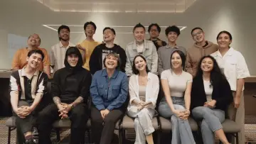 Задник к фильму "Cinta Tak Seindah Drama Korea" #738635