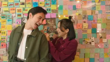 Задник к фильму "Cinta Tak Seindah Drama Korea" #738640