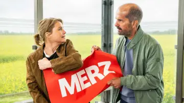 Задник к фильму "Merz gegen Merz - Geheimnisse" #852248
