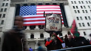 Задник к фильму "America