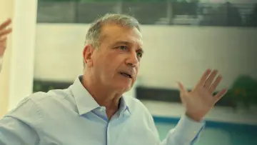 Задник к фильму "משהו פיקנטי" #1101275
