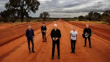 Задник к фильму "Midnight Oil: The Hardest Line" #487439