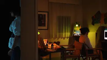 Задник к фильму "Behind The Painting" #1107493