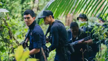 Задник к фильму "ฮาลาบาลา ป่าจิตหลุด" #1585961