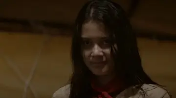 Задник к фильму "Kemah Terlarang: Kesurupan Massal" #935669