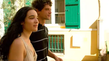 Задник к фильму "La Couleur dans les mains" #492874