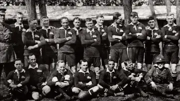 Задник к фильму "All Blacks at War" #1105572