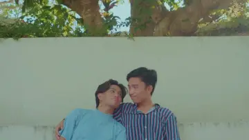 Задник к фильму "Sa Mayo, Ikaw ay Babalik" #469897