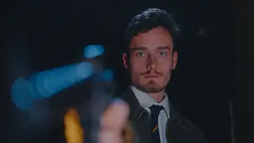 Задник к фильму "A Killer In Love" #469775