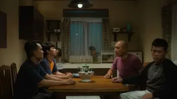 Задник к фильму "Agak Laen: Menyala Pantiku!" #531915