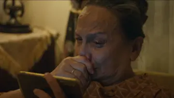 Задник к фильму "Bila Esok Ibu Tiada" #666596