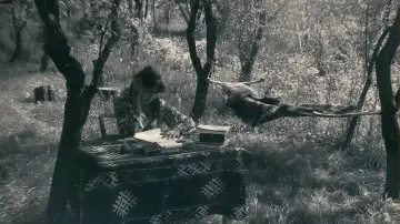 Задник к фильму "Între Tăcere și Păcat" #476433