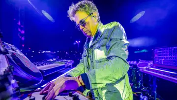 Задник к фильму "Jean-Michel Jarre - Starmus: Bridge from the Future" #1117727