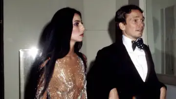 Задник к фильму "Bob Mackie: Naked Illusion" #785157