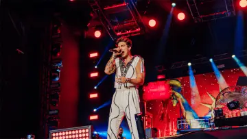 Задник к фильму "Luan Santana: Luan City Festival · Rio de Janeiro" #480459