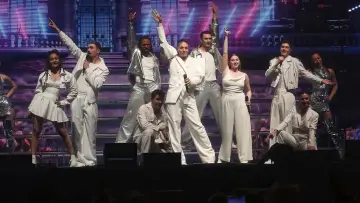 Задник к фильму "Star Academy : Le concert événement" #503869