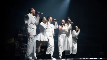 Задник к фильму "Star Academy : Le concert événement" #503872