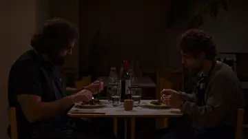 Задник к фильму "Ghorme Sabzi" #1114127