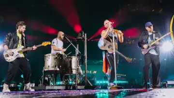 Задник к фильму "Coldplay: Radio 1