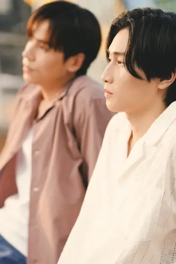 Постер к фильму "ไม่ต้องมีที่ที่ให้ฉันอยู่ แต่ขอแค่มีฉันอยู่ก็พอ" #503944