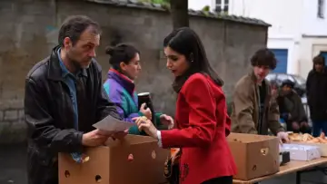 Задник к фильму "Haut les coeurs" #788932