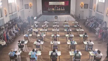 Задник к фильму "Любовь на кончиках пальцев" #272350
