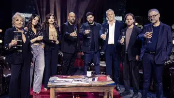 Задник к фильму "Gomorra - La Serie: 10 anni dopo" #489156