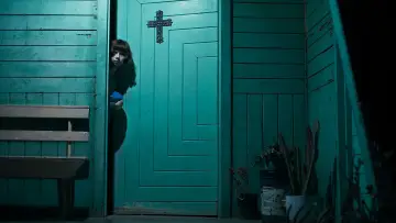 Задник к фильму "Delirio" #1138357