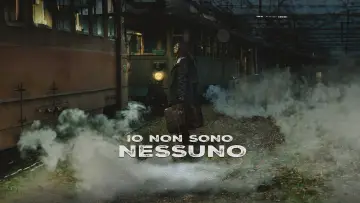 Задник к фильму "Io non sono nessuno" #1164768