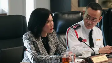 Задник к фильму "55-й элемент" #628830
