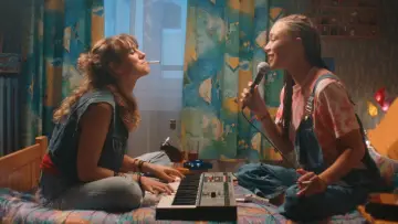 Задник к фильму "Les Immortelles" #537193