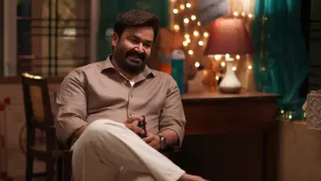 Задник к фильму "ഹൃദയപൂര്‍വ്വം" #784275