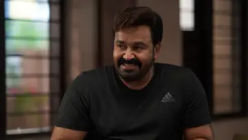 Задник к фильму "ഹൃദയപൂര്‍വ്വം" #784280