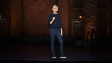 Задник к фильму "Ellen DeGeneres: For Your Approval" #982403
