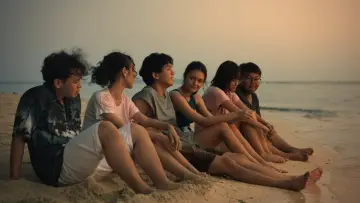 Задник к фильму "1 Kakak 7 Ponakan" #704977