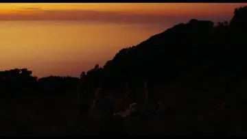 Задник к фильму "L