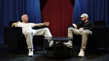Задник к фильму "Slim Shady vs. Marshall Mathers: THE FACE-OFF" #810377
