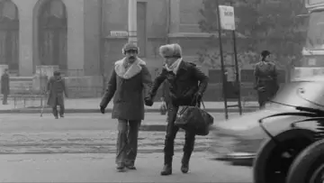 Задник к фильму "Un simplu… telefon" #1764993