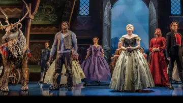 Задник к фильму "Frozen: The Hit Broadway Musical" #629208