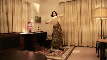Задник к фильму "私にふさわしいホテル" #922826