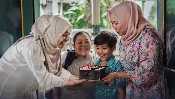 Задник к фильму "Air Mata di Ujung Sajadah 2" #809958