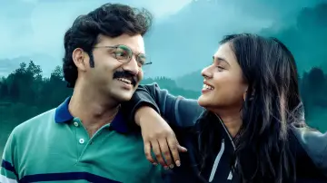 Задник к фильму "హనీమూన్ ఎక్స్‌ప్రెస్" #1288582