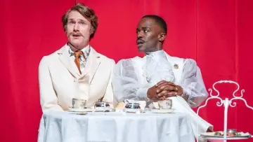 Задник к фильму "National Theatre Live: The Importance of Being Earnest" #679323