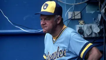 Задник к фильму "Just a Bit Outside: The Story of the 1982 Milwaukee Brewers" #1608874