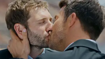 Задник к фильму "The Groomsmen: Second Chances" #942600