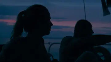 Задник к фильму "At Sea" #786896
