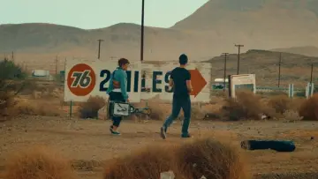 Задник к фильму "Where in the Hell" #982246