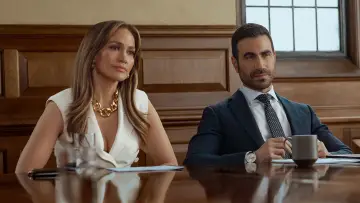 Задник к фильму "Office Romance" #908855