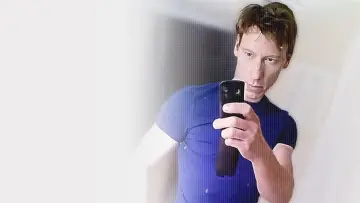 Задник к фильму "The Grindr Killer Scandal: A Faking It Special" #982244