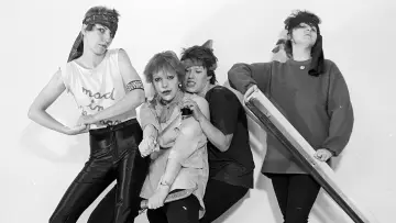 Задник к фильму "Einfach machen! She-Punks von 1977 bis heute" #942475